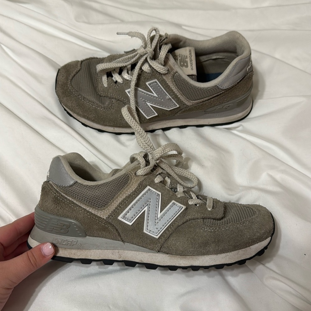 Grey New Balance 574